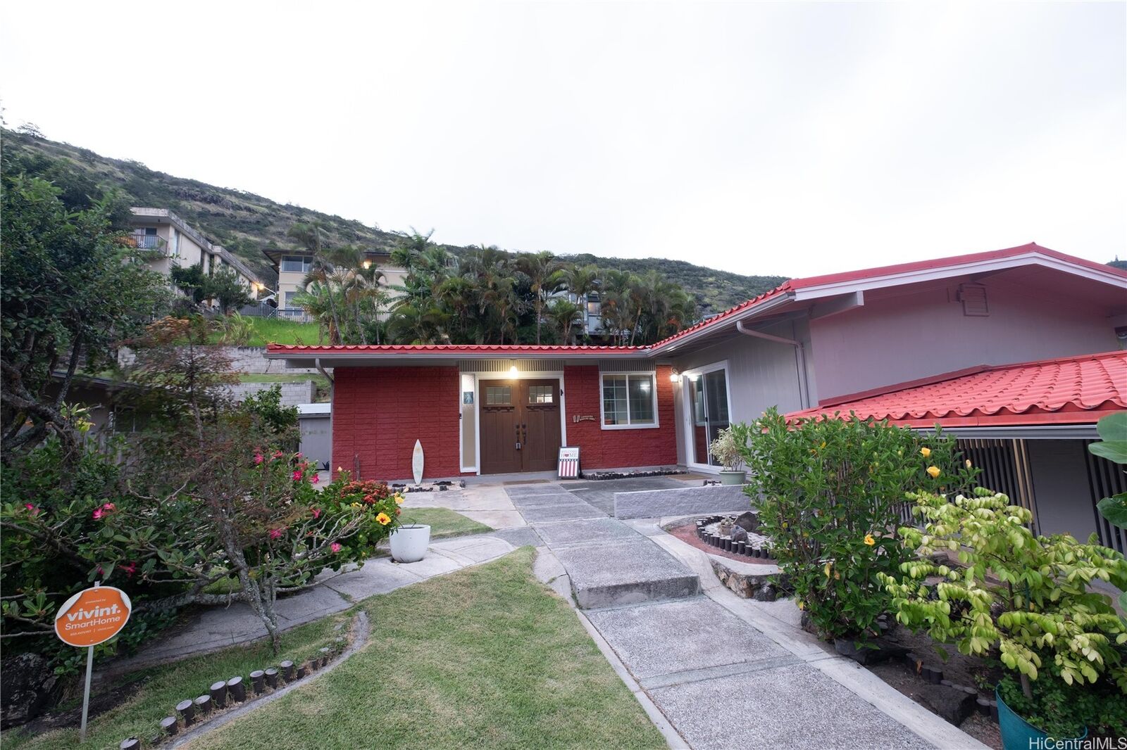 Property Photo: 1642 Ala Aolani Street HI 96819