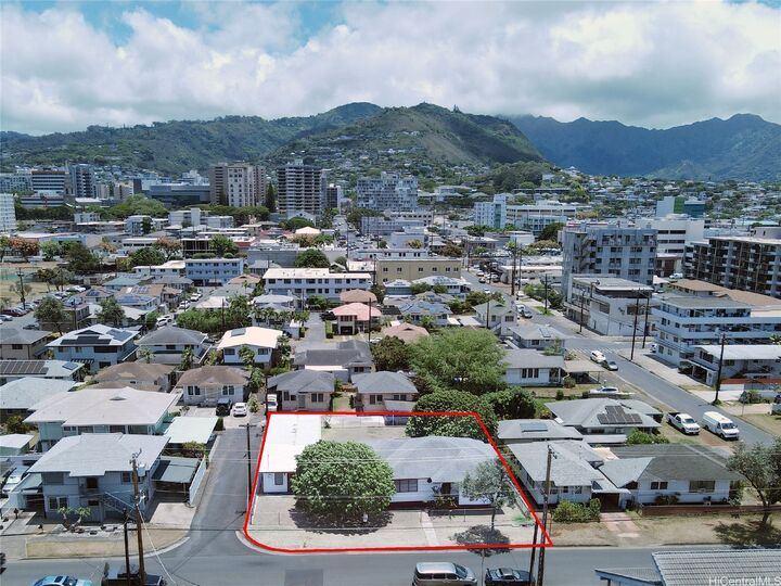 1746 Citron Street  Honolulu HI 96826 photo
