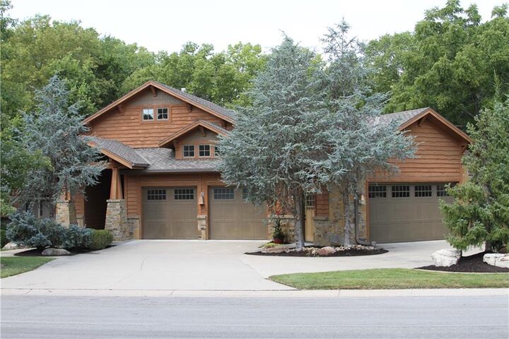Property Photo:  26142 W 108th Terrace  KS 66061 