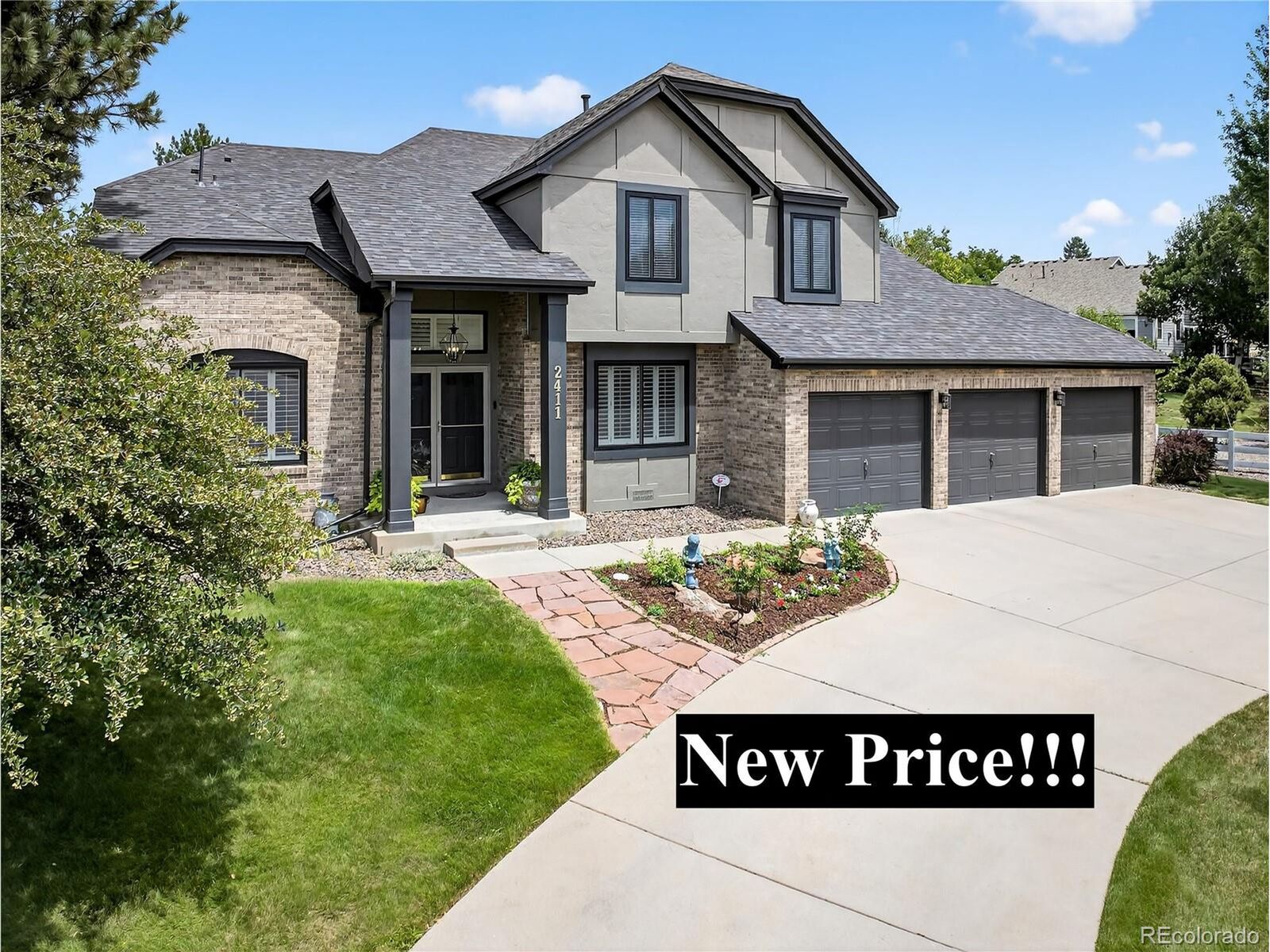 Property Photo:  2411 W Jamison Way  CO 80120 