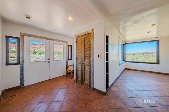 Property Photo: 6178 E Zion Rd UT 84741
