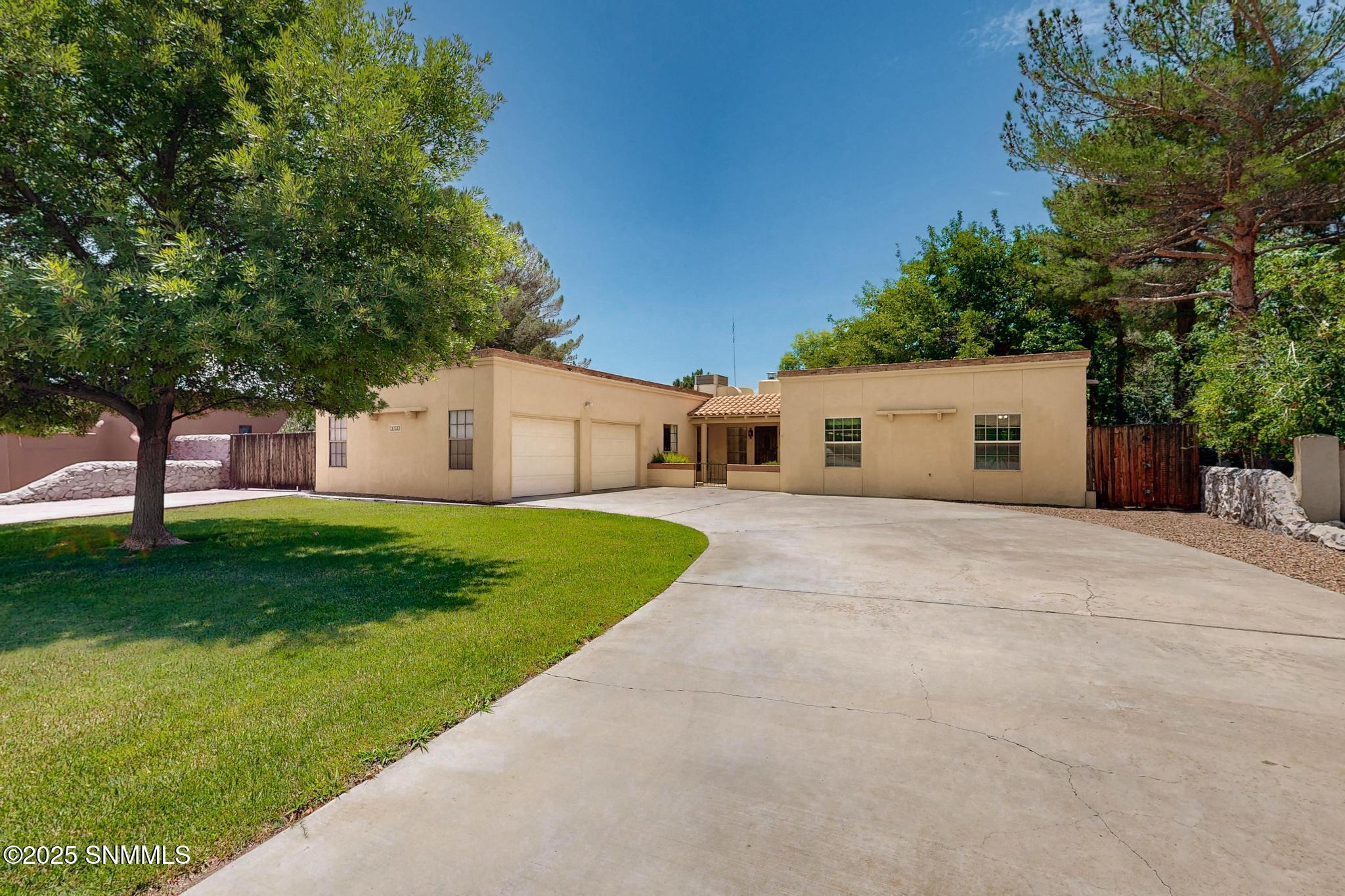 Property Photo: 1120 Marilissa Lane NM 88005