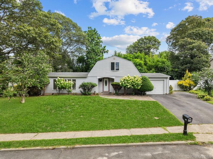 Property Photo:  1317 Waverly Avenue  NY 11738 