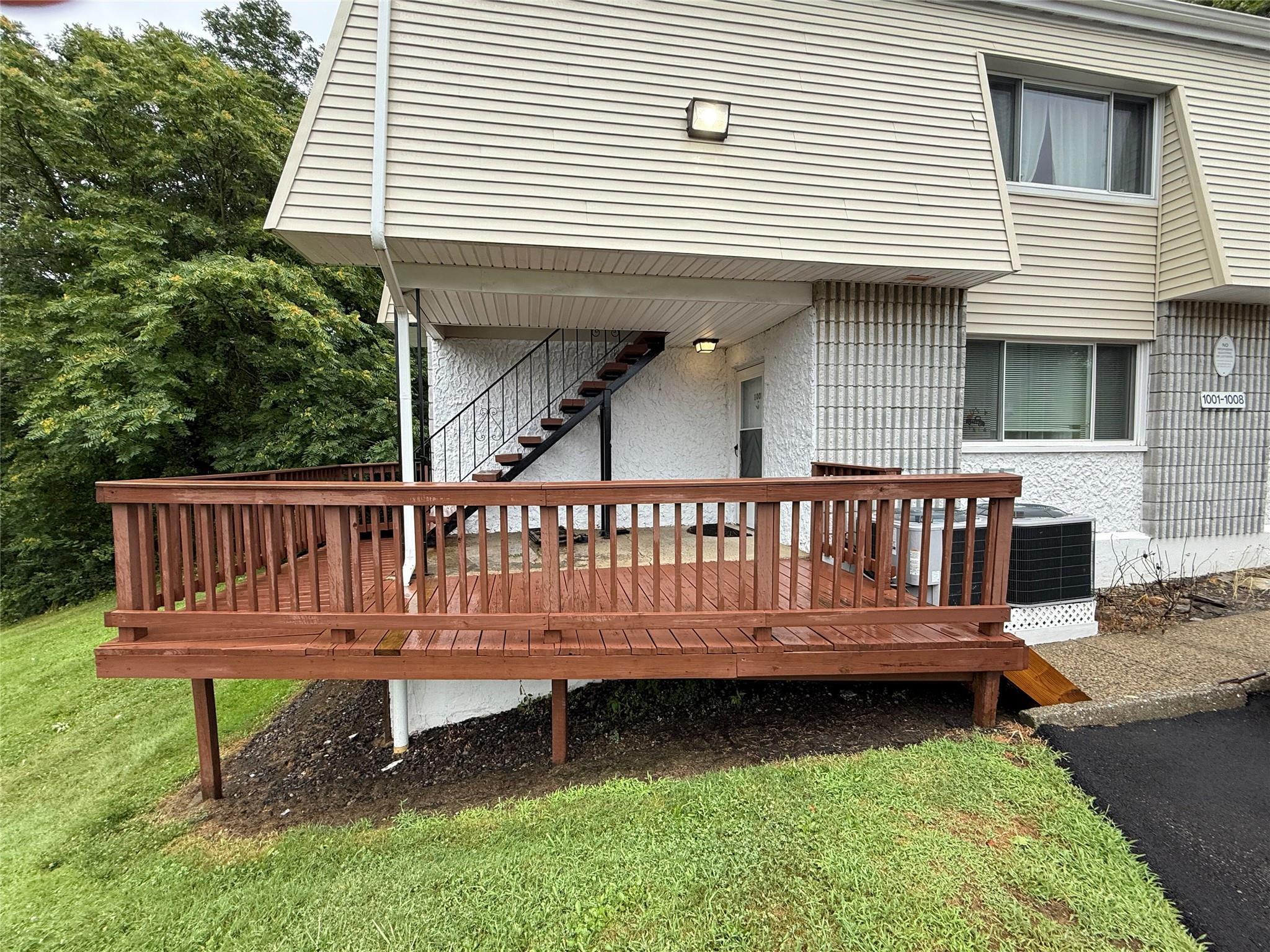 1001 McIntosh Place 10A  Newburgh NY 12550 photo