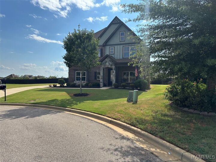 Property Photo: 1303 Witherspoon Drive AL 36066