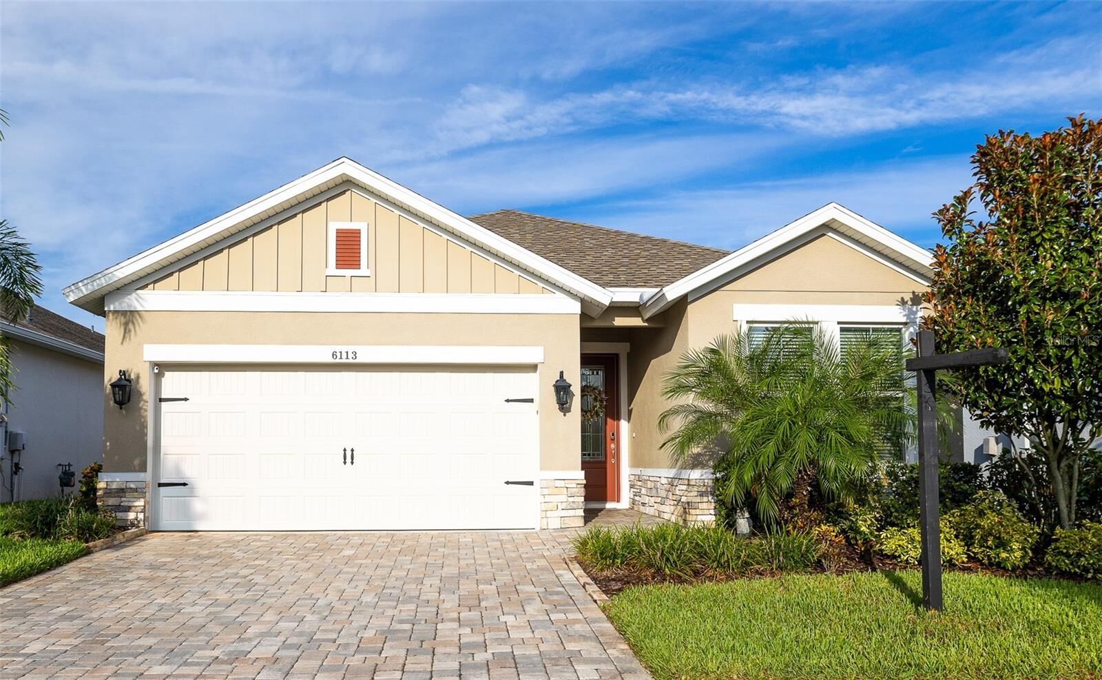 Property Photo:  6113 Plover Meadow Street  FL 33547 