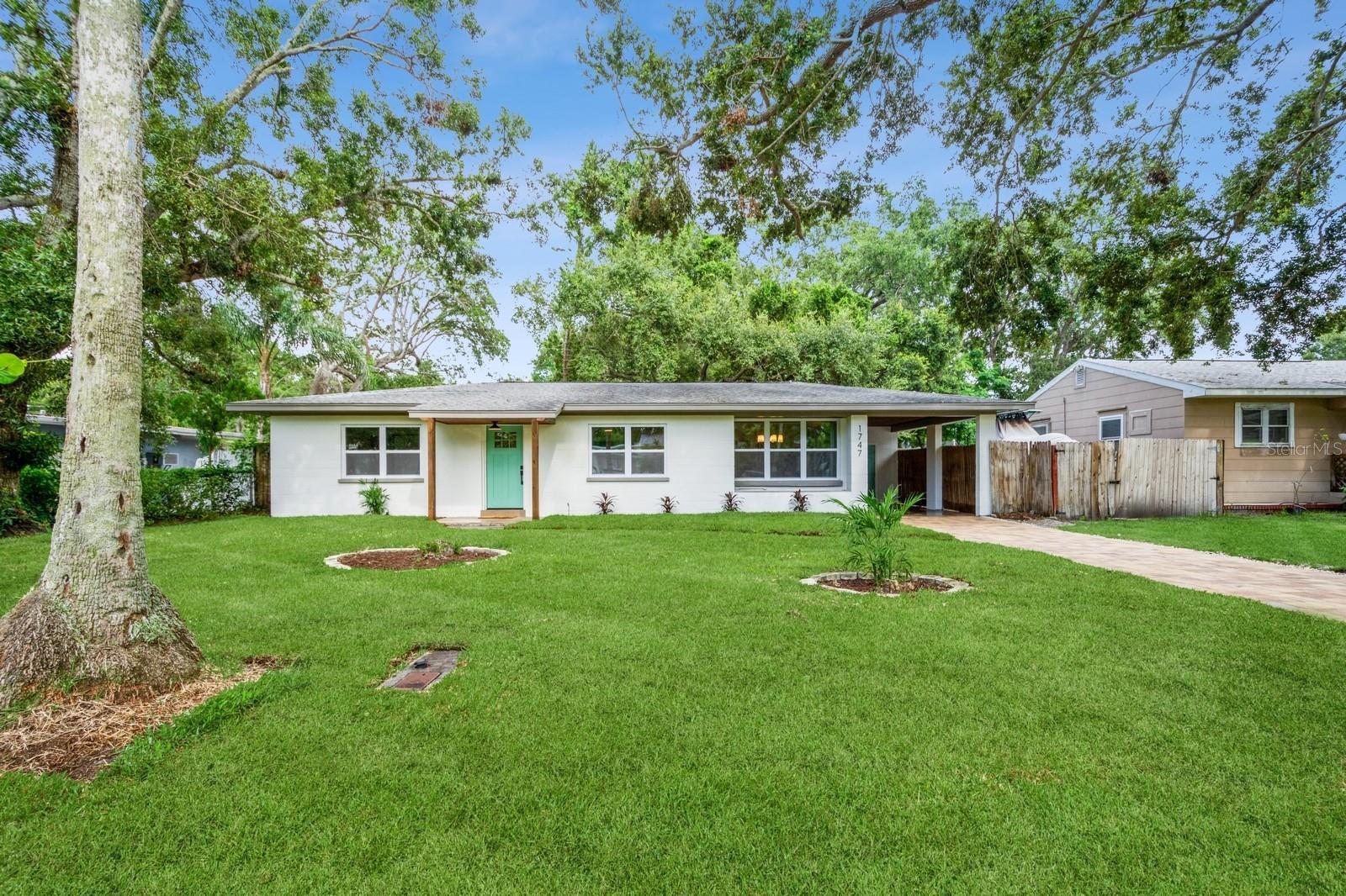 Property Photo: 1747 Santa Anna Drive FL 34698