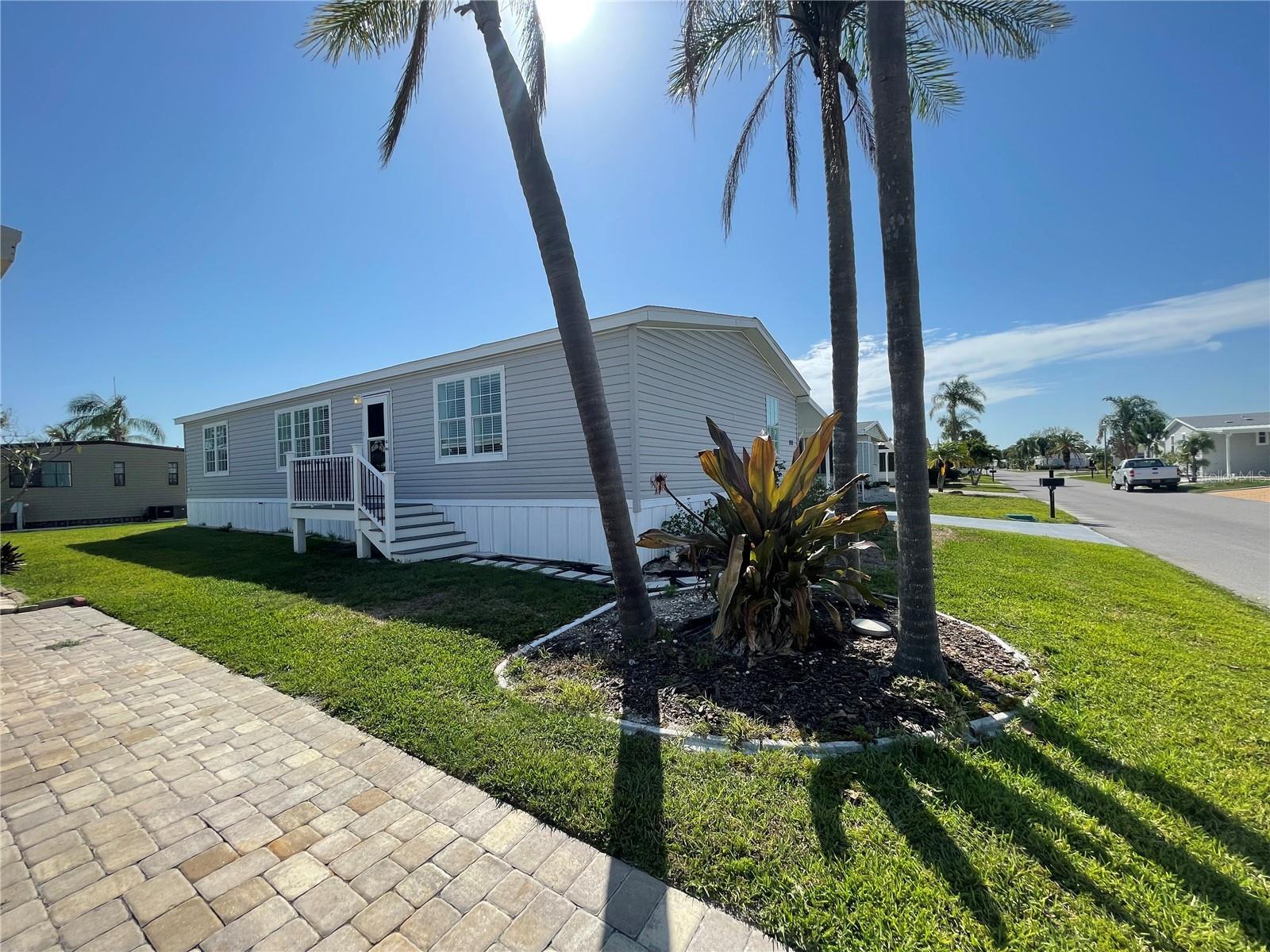 Property Photo:  269 Camelot Drive  FL 34275 