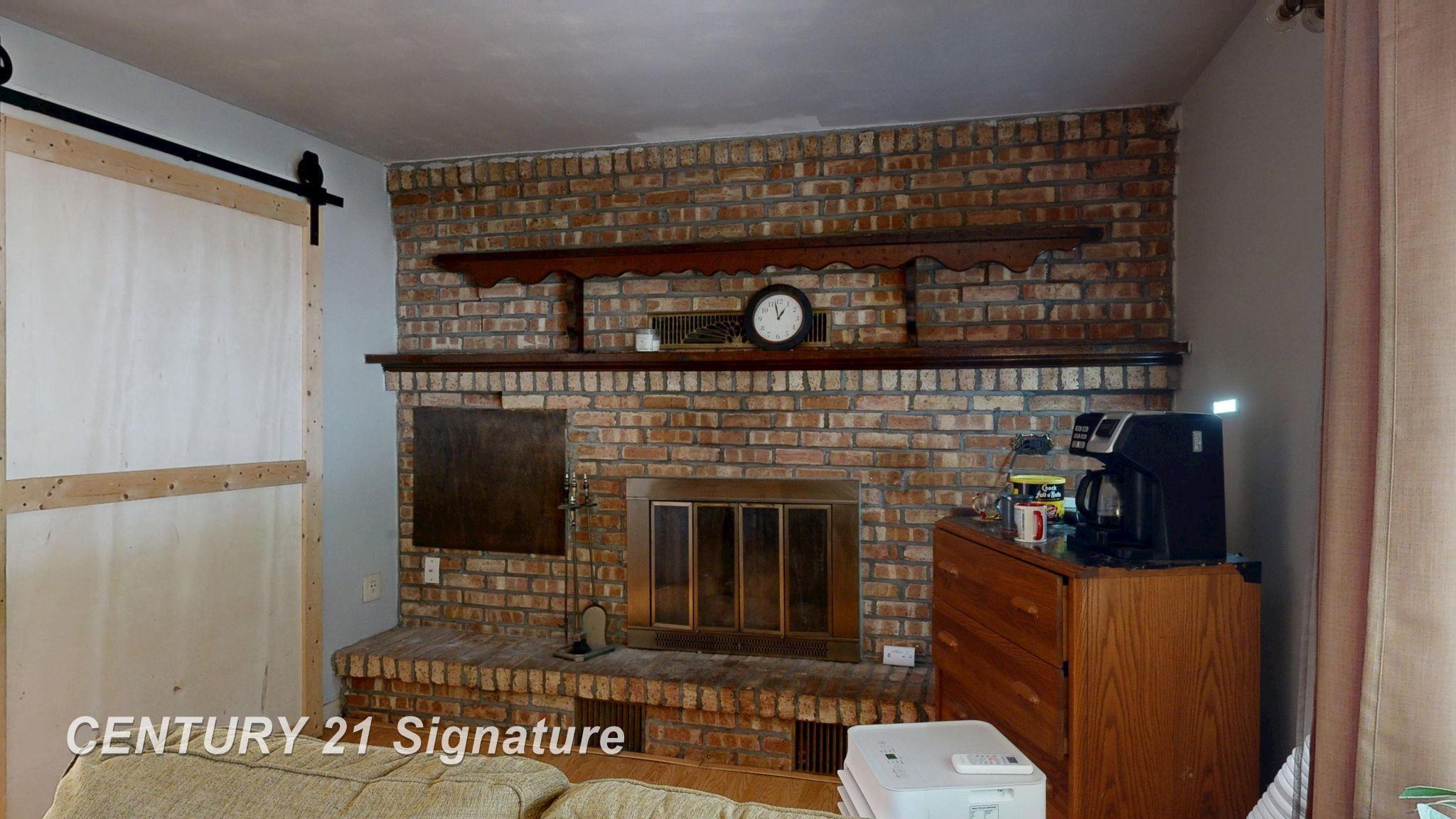 Property Photo:  709 Linwood Street  MI 48867 