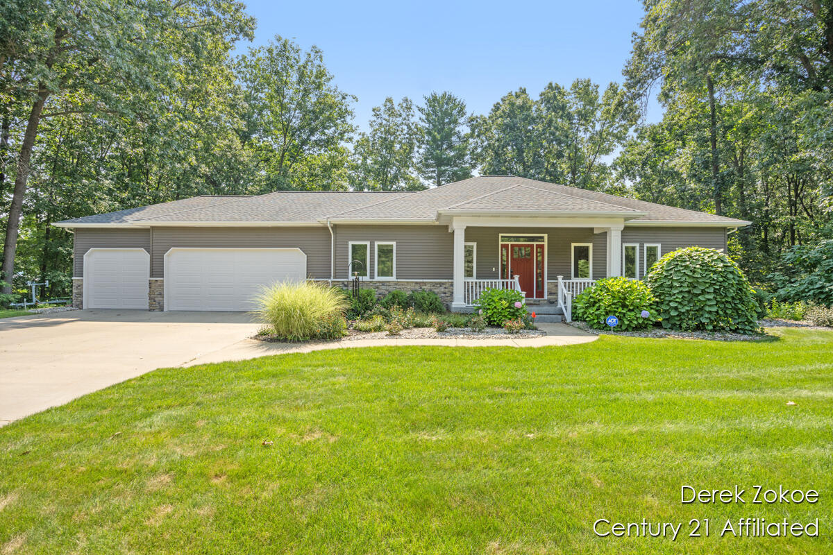 Property Photo:  12169 Pine Meadows Drive  MI 49348 