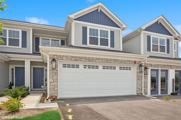 276 Masters Drive  Addison IL 60101 photo