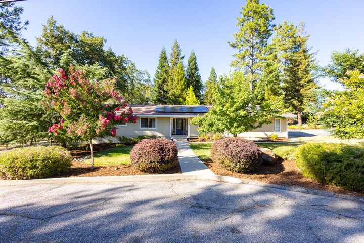 16249 David Way  Grass Valley CA 95949 photo