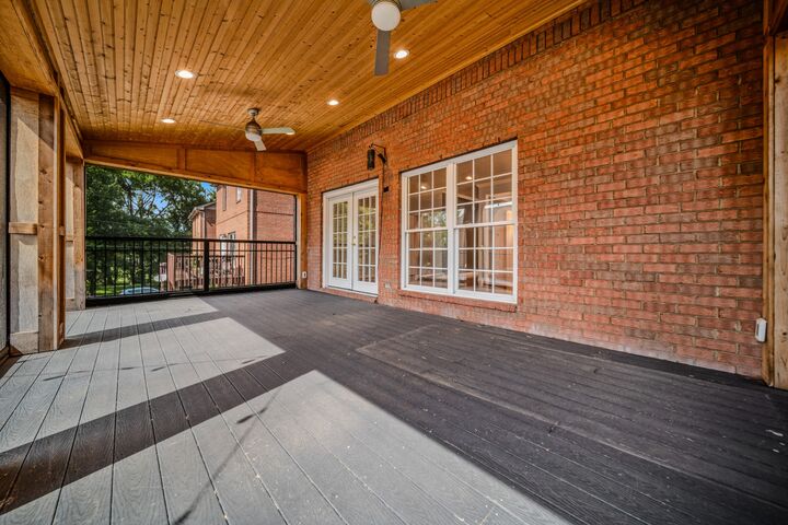 Property Photo: 1921 28th Ave N TN 37208