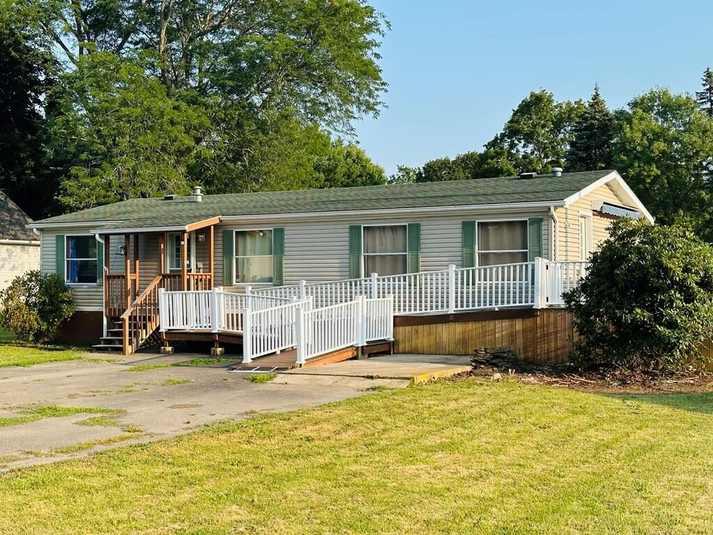 Property Photo: 268 Herrick Ave PA 18840