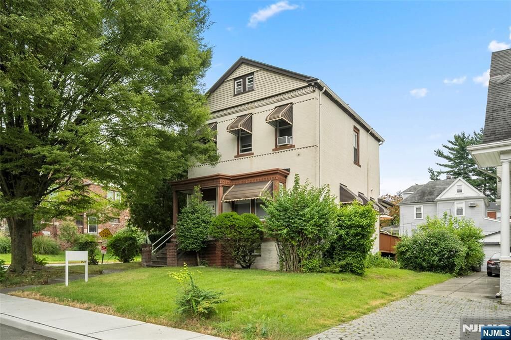 Property Photo: 455 Broad Avenue NJ 07605