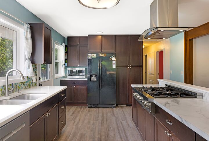 Property Photo:  1665 W Sussex Avenue  MT 59801 