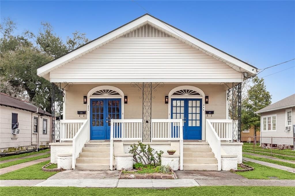Property Photo:  244 Nursery Avenue  LA 70005 
