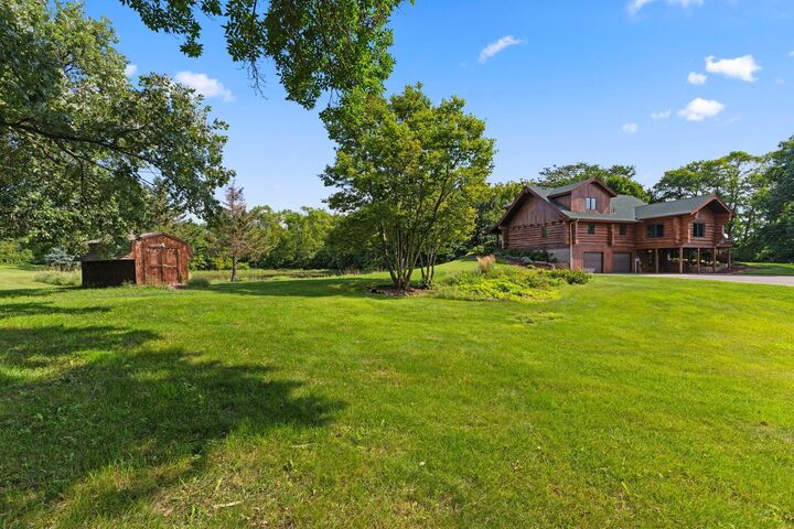 Property Photo:  1867 County Road 35 W  MN 55313 