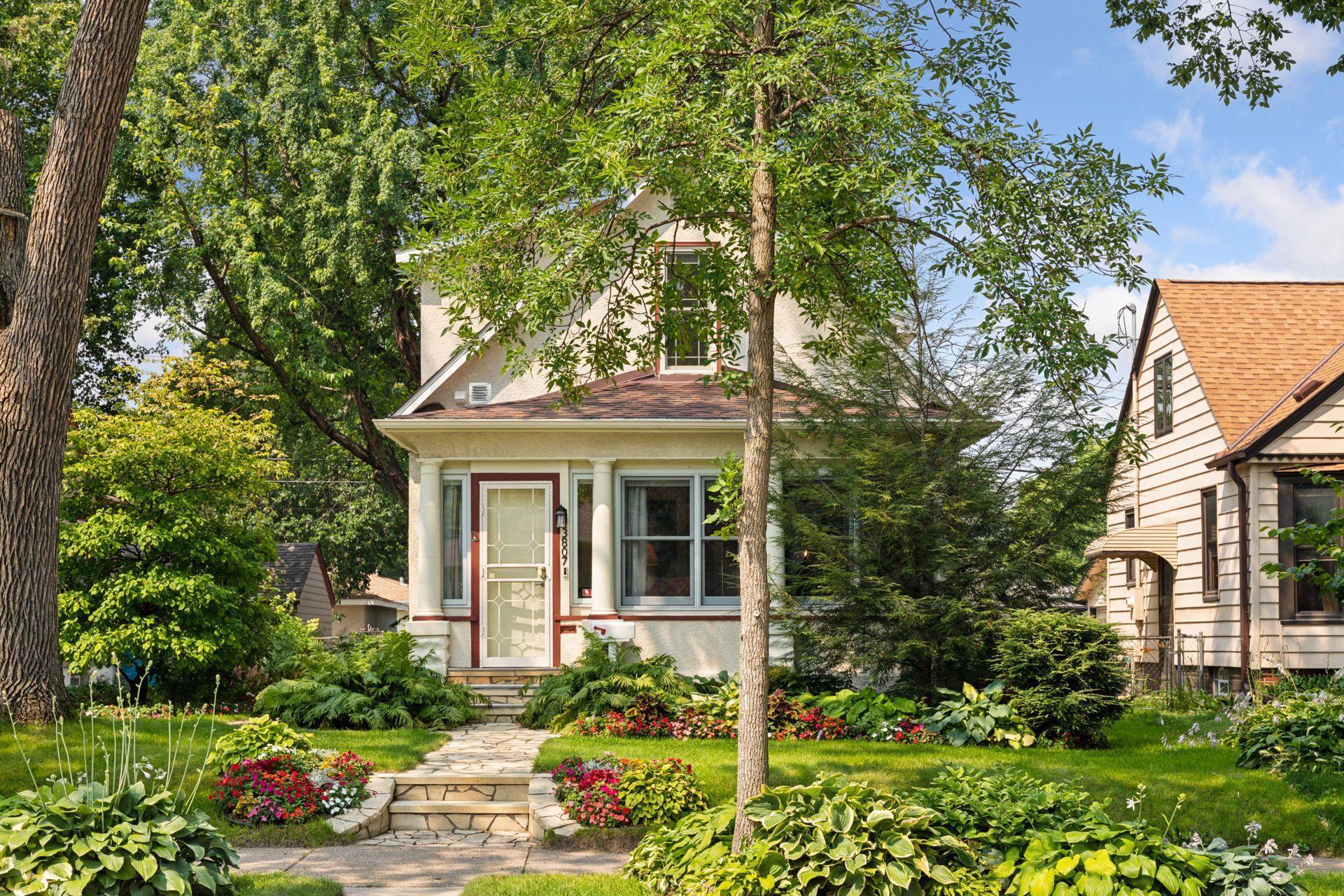 Property Photo: 3807 Vincent Avenue N MN 55412
