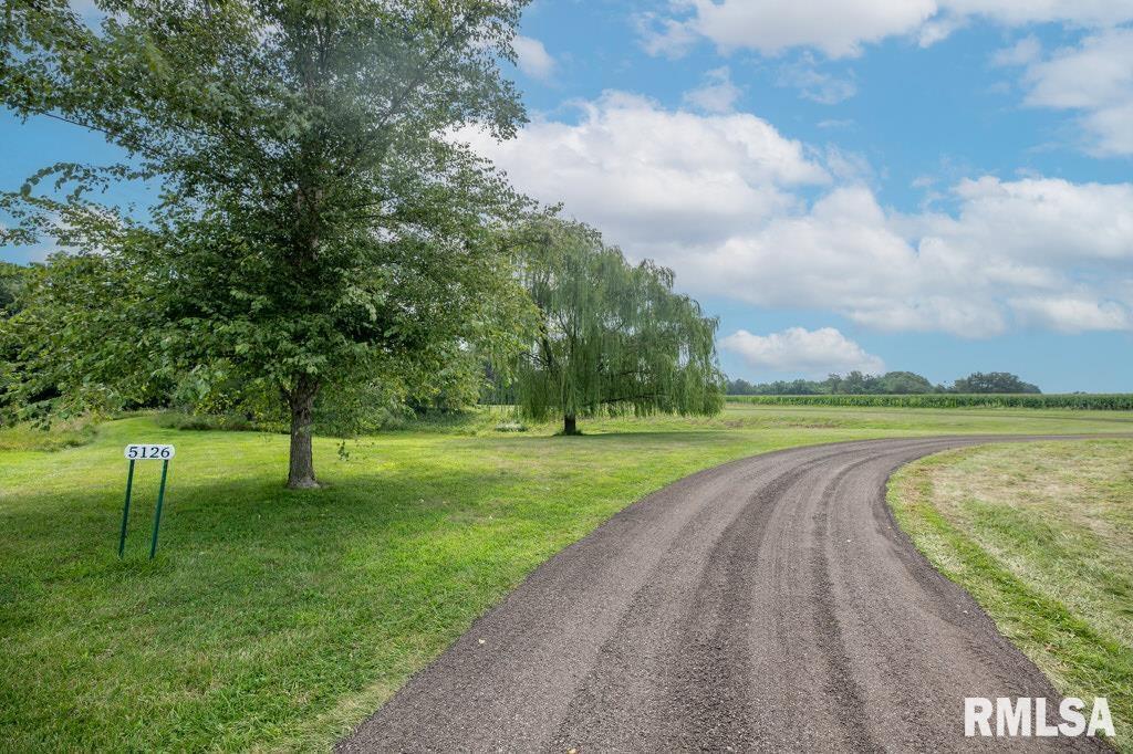 Property Photo: 5126 N Kickapoo Edwards Road IL 61528-9999