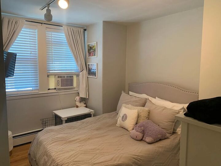 Property Photo:  655 E 7th St. 1  MA 02127 