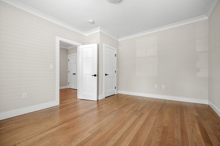 Property Photo: 44 Iffley Road #3 MA 02130