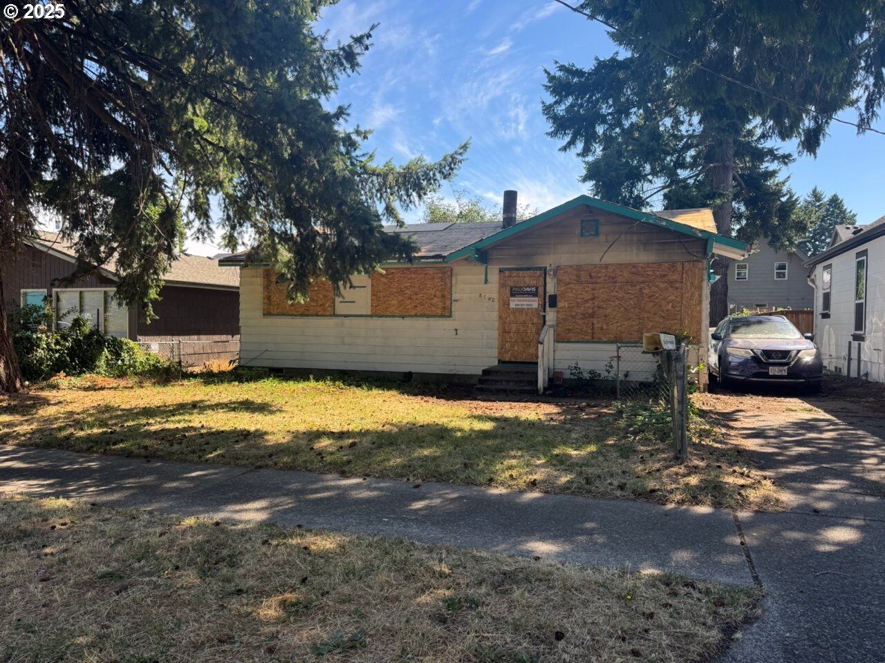 Property Photo: 8162 N Druid Ave OR 97203