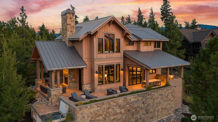 Property Photo:  301  Big Hill Drive  WA 98922 