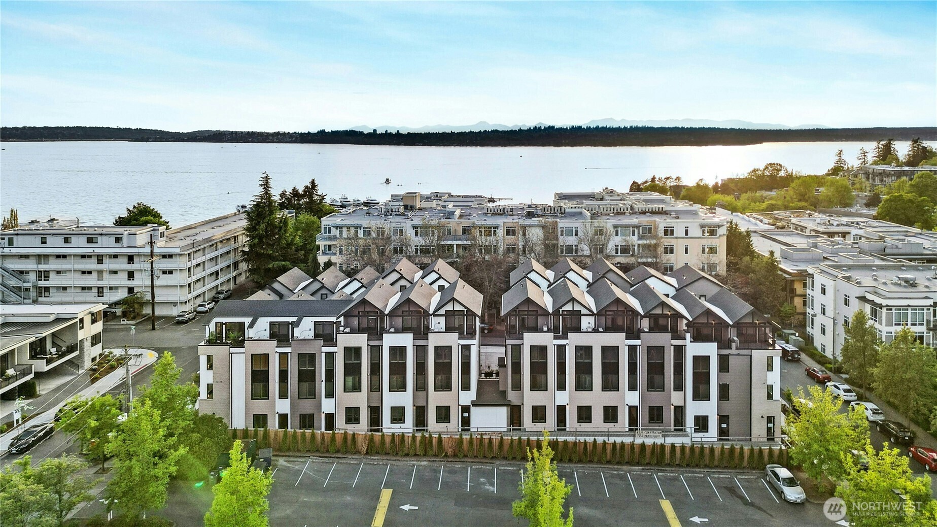 Property Photo: 112 B 2nd Street S WA 98033