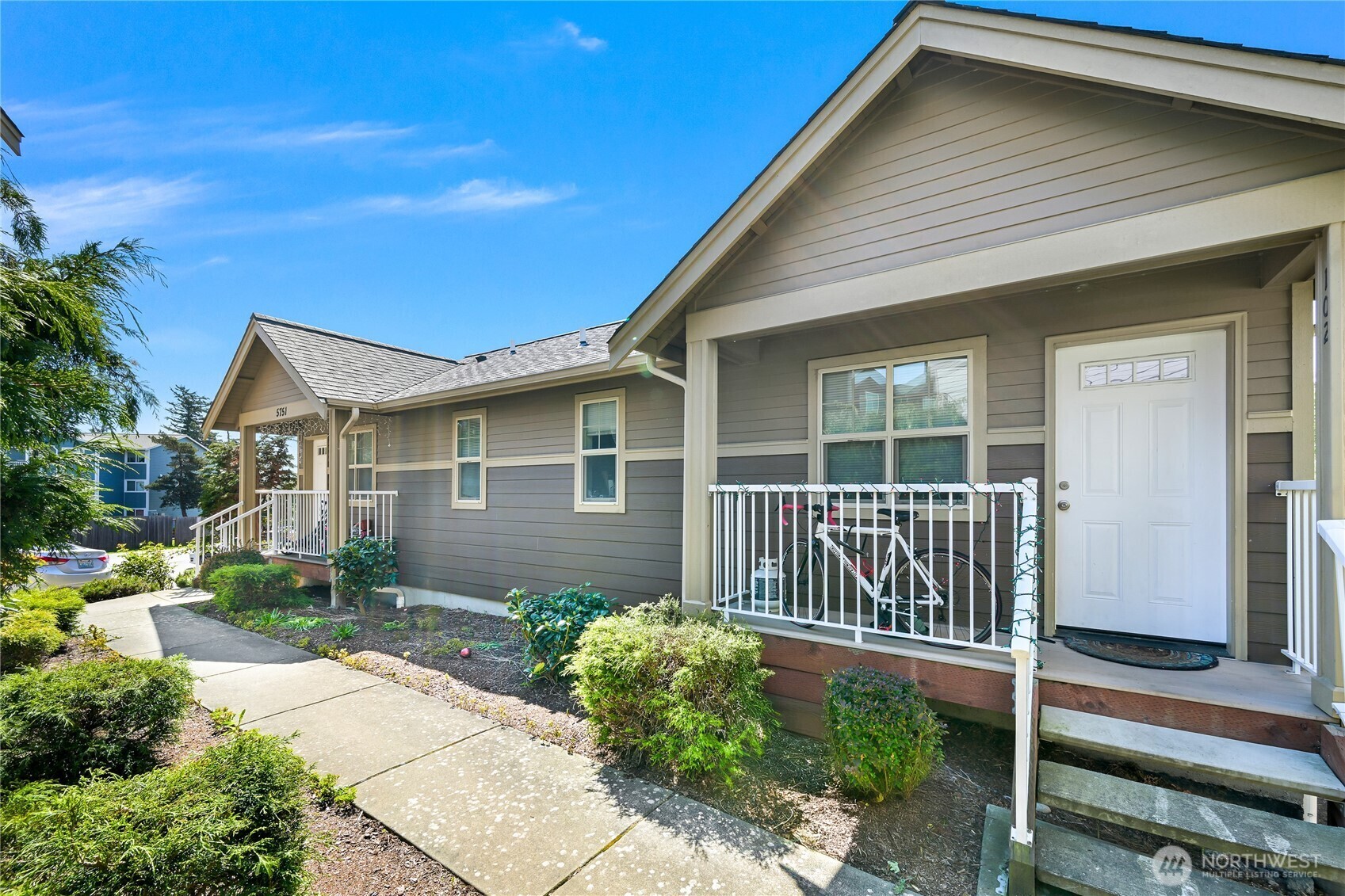 Property Photo:  5751  Fallbrook Lane  WA 98248 