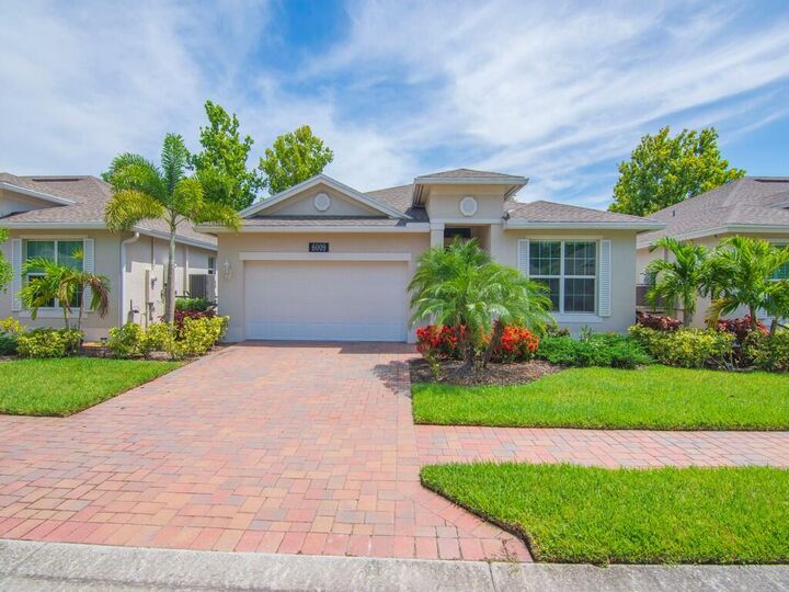 Property Photo: 6009 Bella Rosa Lane FL 32966