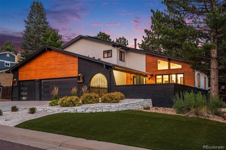 Property Photo:  118 S Eldridge Way  CO 80401 
