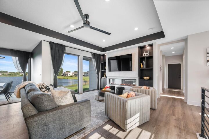 Property Photo: 4411 N Sunny Lane KS 67205