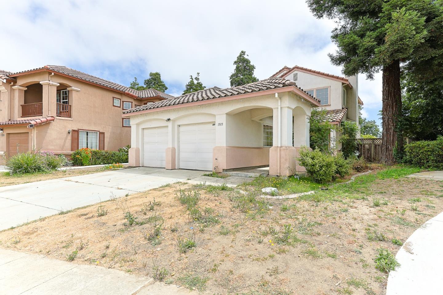 Property Photo: 1513 Oyster Bay Court CA 93906