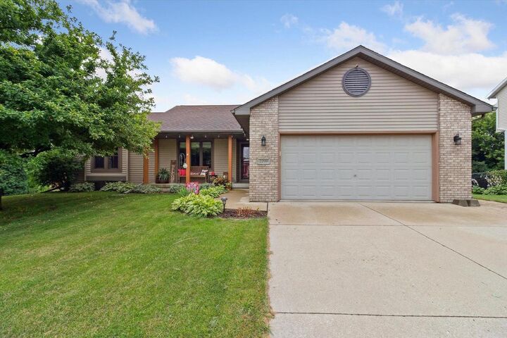 2209 Roby Road  Stoughton WI 53589 photo