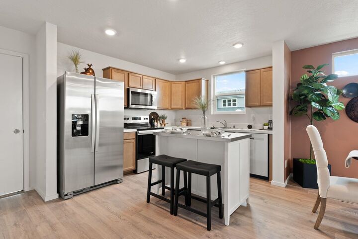 Property Photo:  5176 E Liberty Ln  WA 99217 