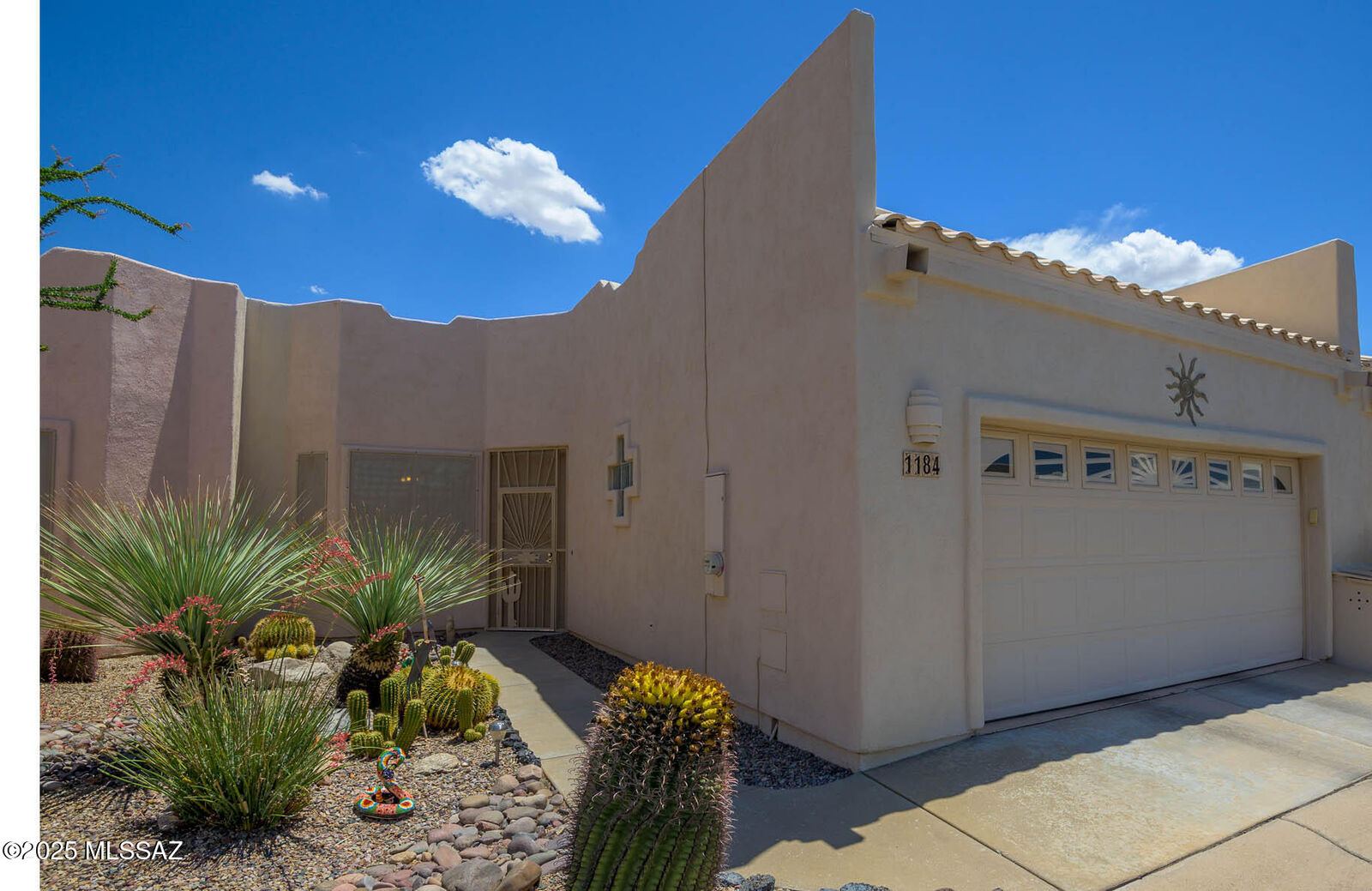 Property Photo:  1184 Laramie Lane  AZ 85614 