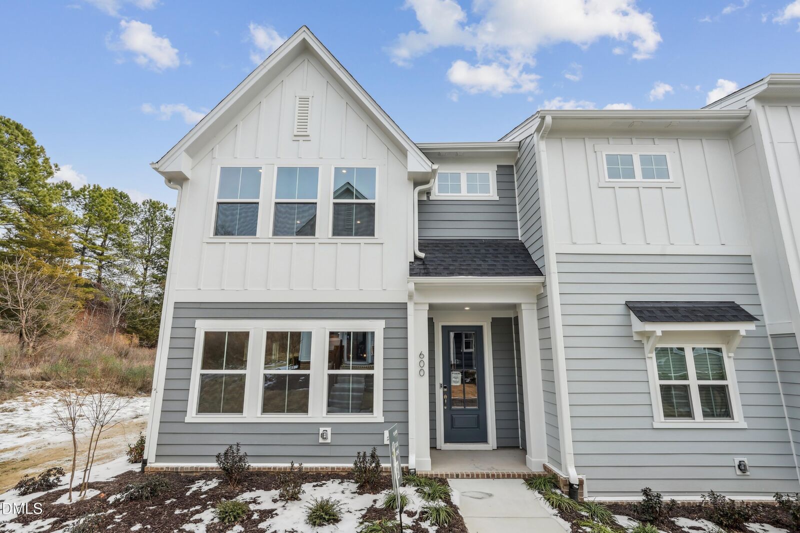 Property Photo:  600 Callan View Avenue  NC 27587 