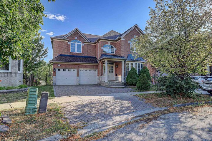Property Photo: 37 Wiltshire Drive ON L6C 2N2