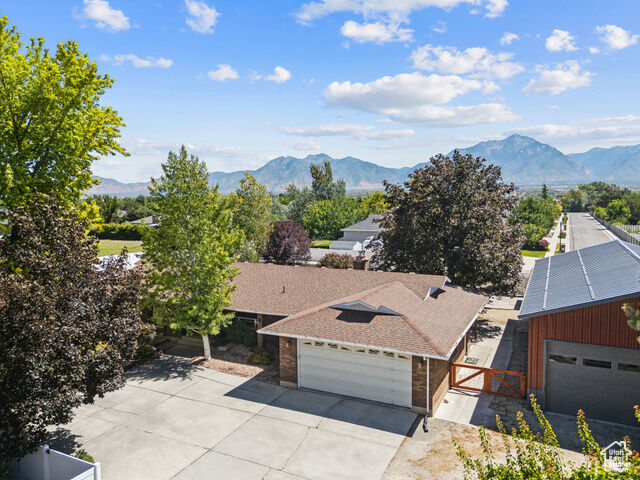 Property Photo:  9495 S 2200 W  UT 84095 