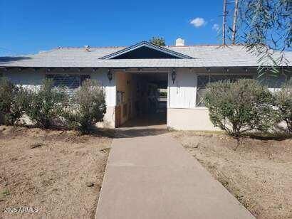3518 E Montecito Avenue  Phoenix AZ 85018 photo
