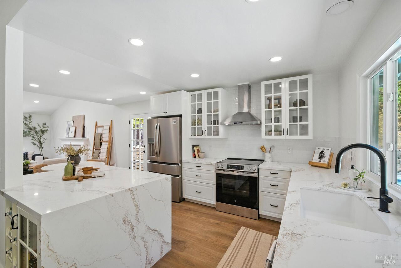 Property Photo: 1706 Las Gallinas Avenue CA 94903