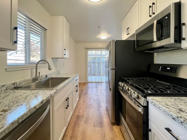 Property Photo:  476 478 Lincoln Avenue  CA 94931 
