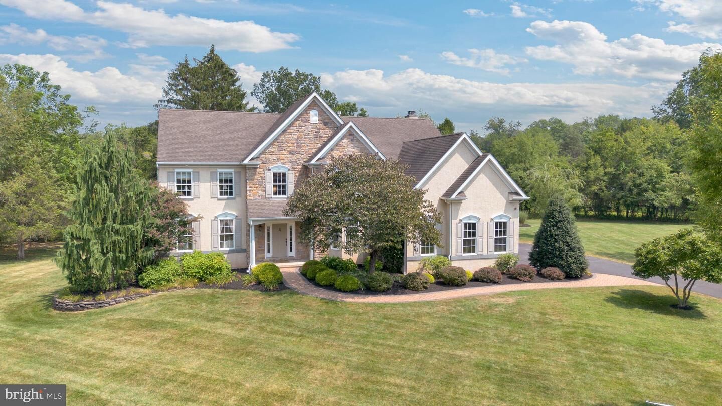 Property Photo: 2785 Hedrick Road PA 19438