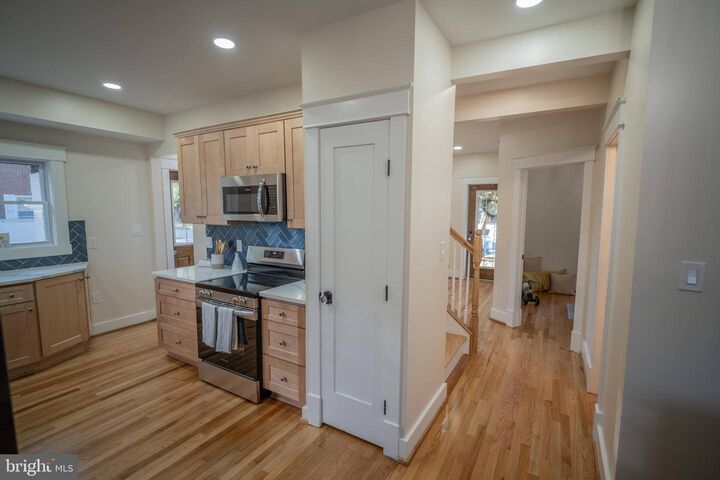 Property Photo: 301 Liberty Avenue VA 22601