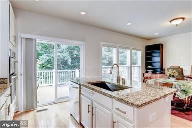 Property Photo: 2921 Chesham Street VA 22031