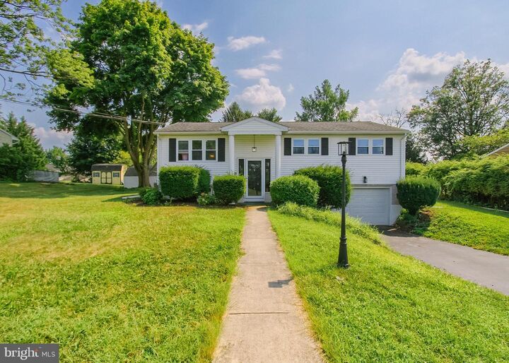 108 Slover Road  Mechanicsburg PA 17055 photo