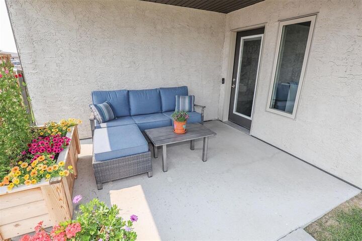Property Photo: 1228 Old Pth 59 Highway, Ile Des Chenes Highway MB R0A 0T1