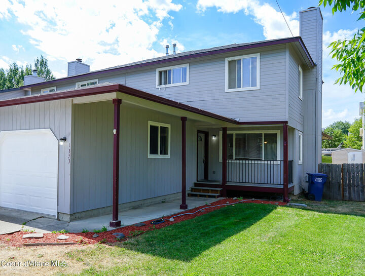 Property Photo:  1371-1373 N 9th St  ID 83814 