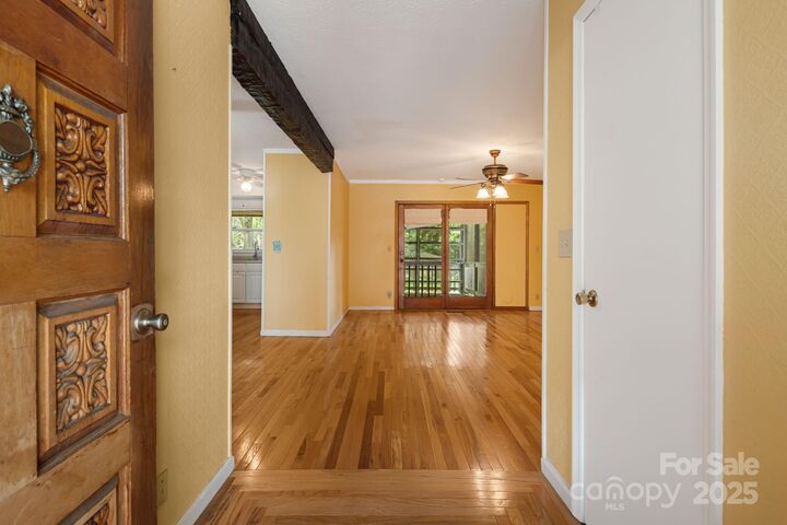 Property Photo: 289 Morlin Acres Drive NC 28753